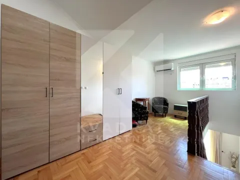 Rent, one bedroom apartment, 45m², Centar, Podgorica - image 5