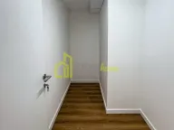 Sale, office space, 294m², Blok 5, Podgorica - image 12