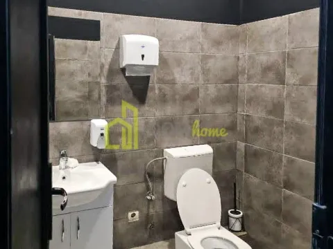 Rent, office space, 160m², Centar, Podgorica - image 6