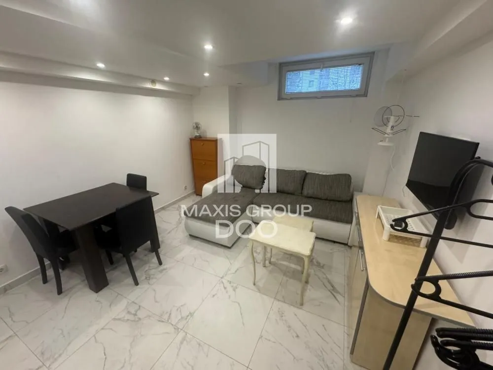 Prodaja, dvosoban stan, 20m², Novi Beograd Blok 72, Novi Beograd Sve Podlokacije