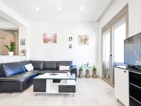 Sale, one bedroom apartment, 57m², Tivat, Crna Gora - image 9