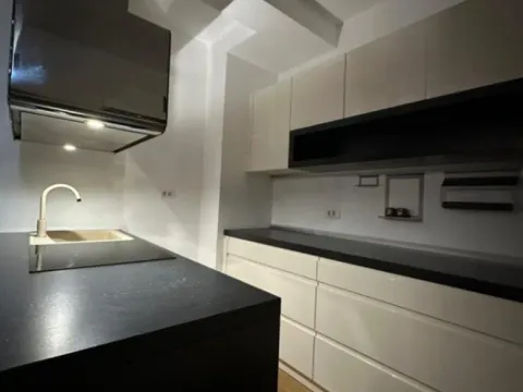 Izdavanje, jednosoban stan, 58m², City Kvart, Podgorica - image 7