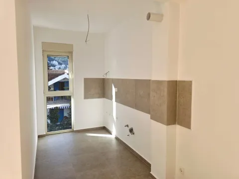 Sale, two bedroom apartment, 65m², Centar, Budva - image 10