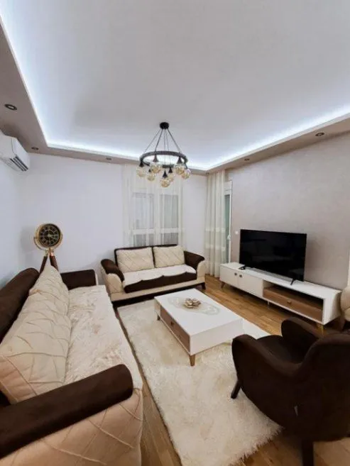 Izdavanje, dvosoban stan, 66m², Zabjelo, Podgorica