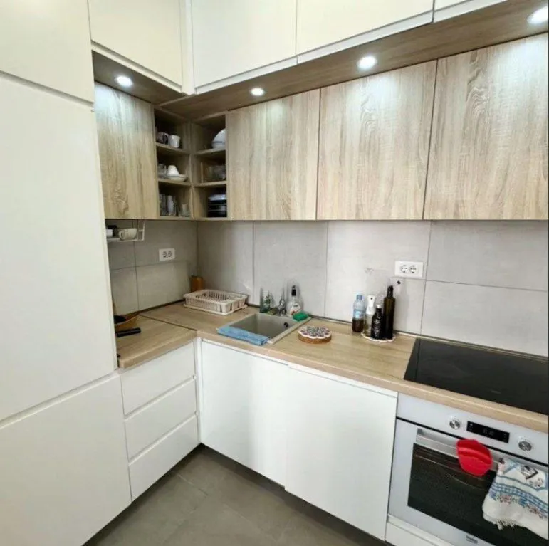 Rent, one bedroom apartment, 43m², City Kej, Podgorica