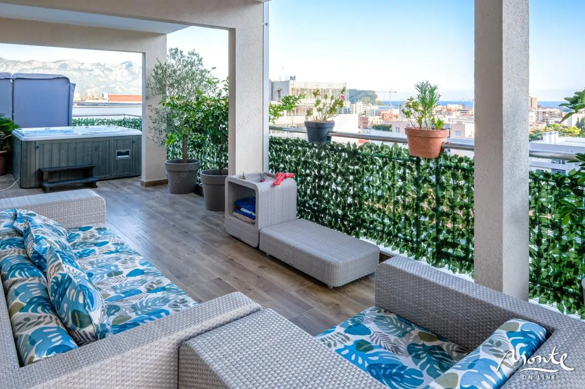 Sale, four bedroom apartment, 179m², Budva, Crna Gora