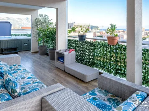 Prodaja, četvorosoban stan, 179m², Budva, Crna Gora - image 37