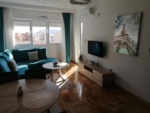 Rent, one bedroom apartment, 43m², Lazi, Budva - image 5