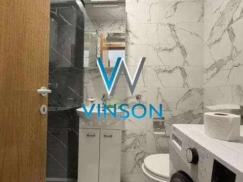 Izdavanje, dvosoban stan, 70m², Centar, Novi Sad - image 10