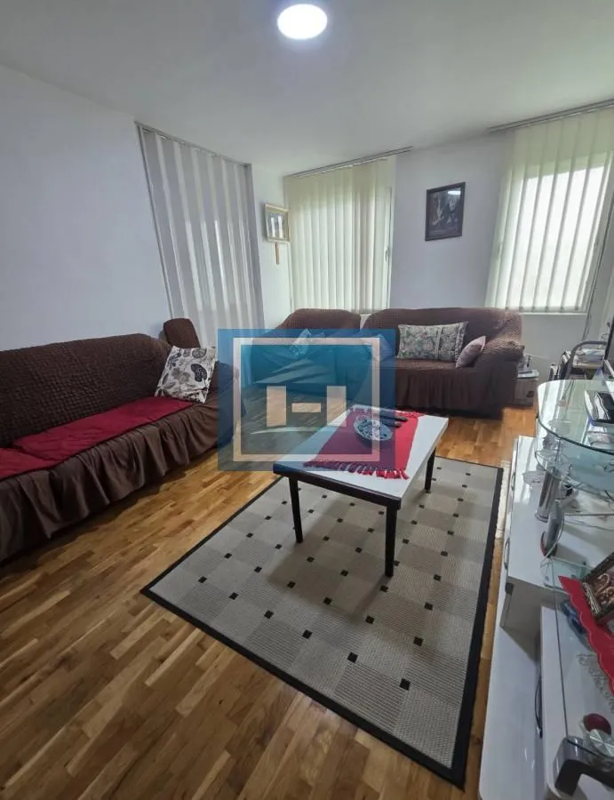 Prodaja, dvosoban stan, 64m², Ledena Stena, Vranje