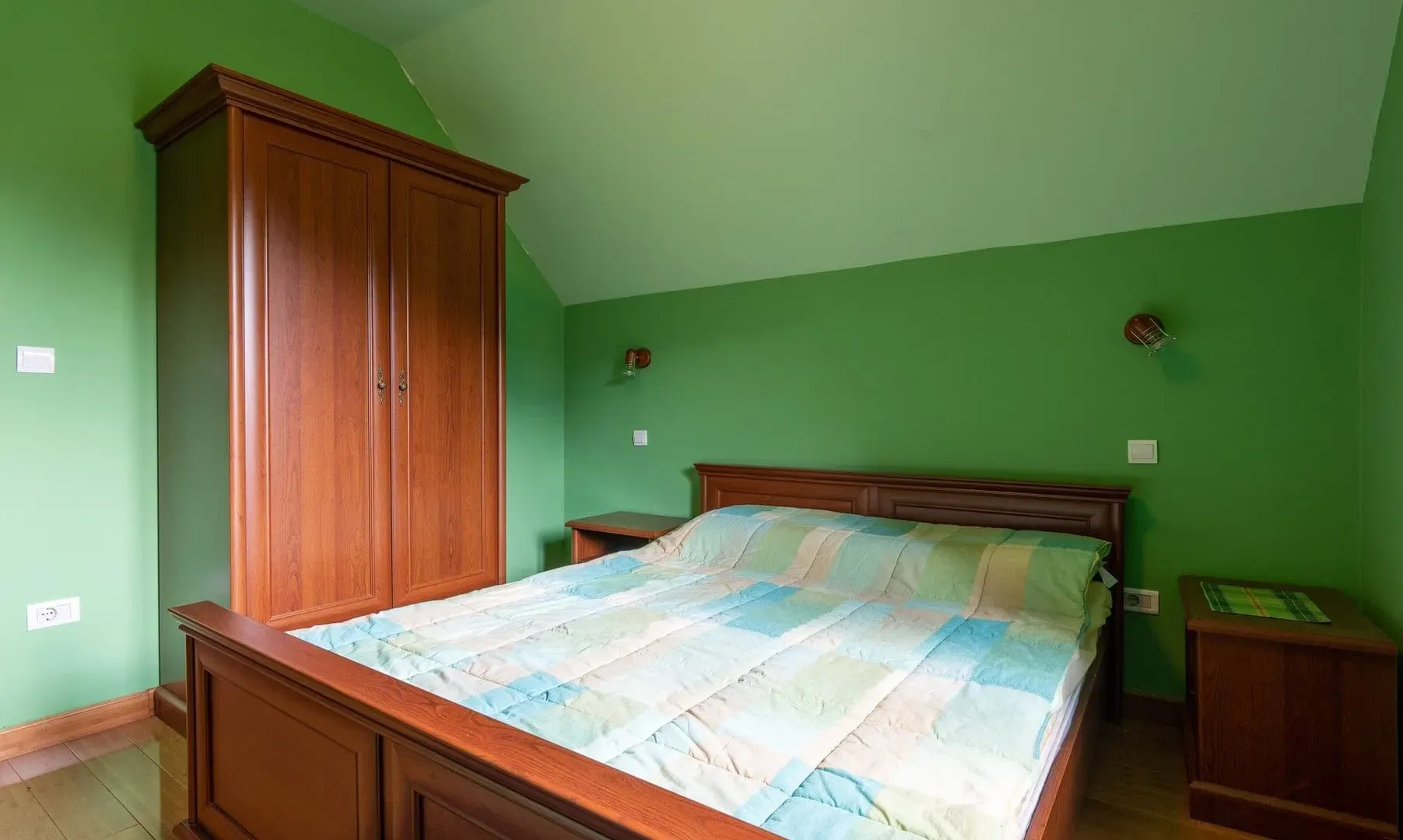 Prodaja, kuća, 200m², Motički gaj, Žabljak