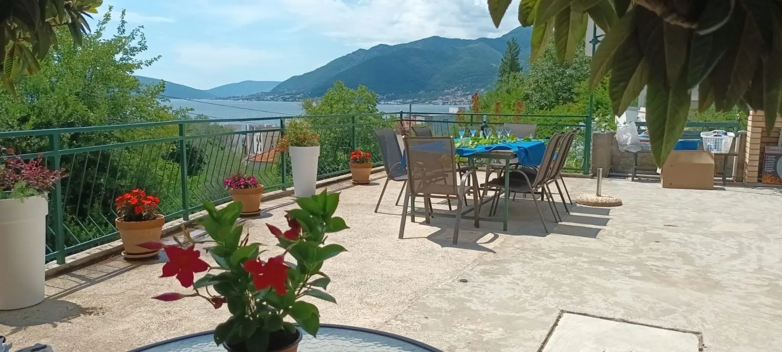 Rent, two bedroom apartment, 68m², Gornja Lastva, Tivat