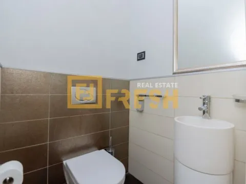 Izdavanje, dvosoban stan, 106m², Preko Morače, Podgorica - image 15