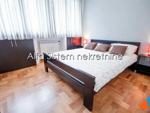 Rent, two bedroom apartment, 60m², Stari Grad, Beograd - image 8