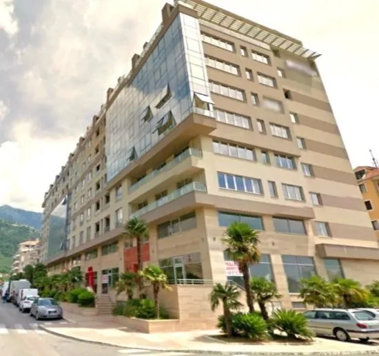 Sale, three bedroom apartment, 80m², Rozino, Budva