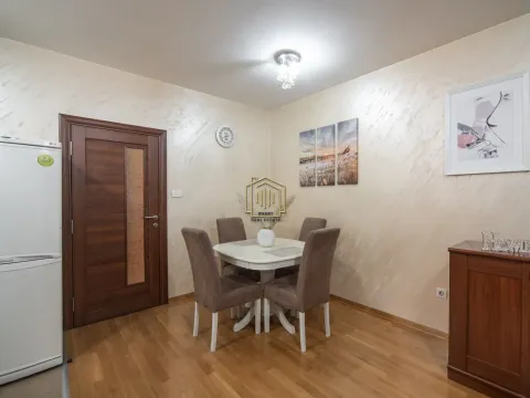 Izdavanje, dvosoban stan, 56m², Momišići, Podgorica - image 6