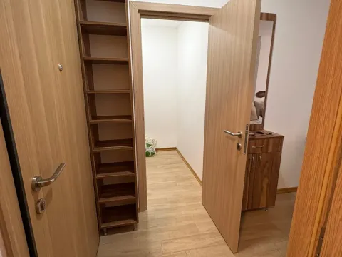 Rent, studio apartment, 38m², Centar, Budva - image 12