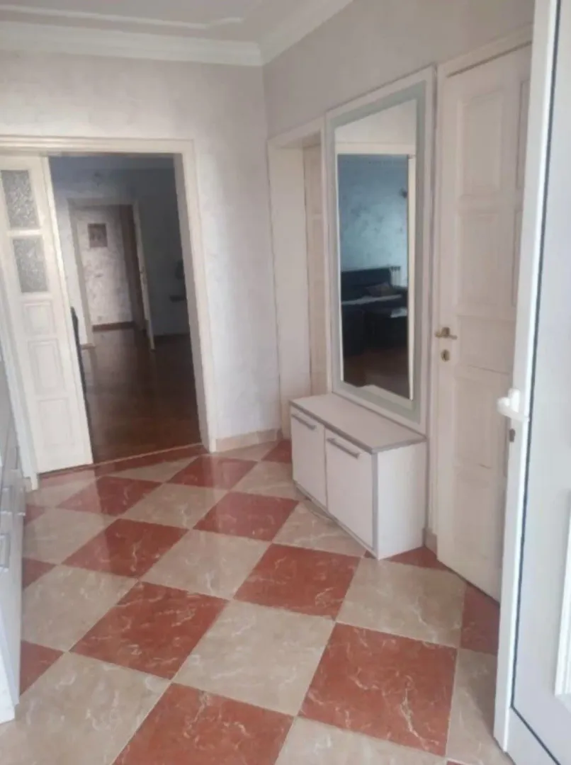 Rent, three bedroom apartment, 130m², Donja Gorica, Podgorica