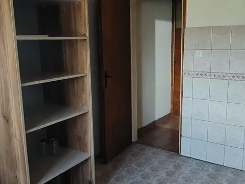 Rent, house, 45m², Malo Brdo, Podgorica - image 10
