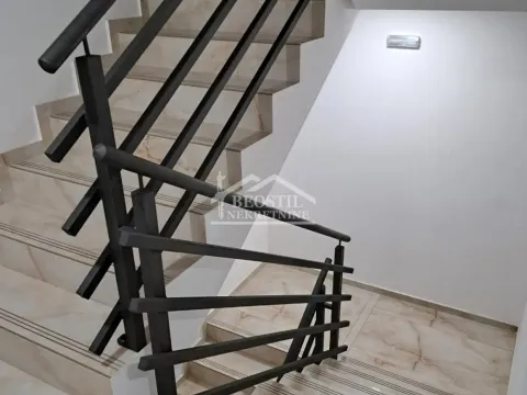 Rent, one bedroom apartment, 44m², Banjica, Voždovac Sve Podlokacije - image 16