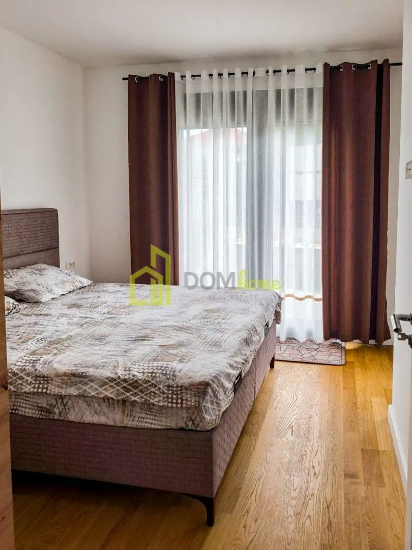 Izdavanje, dvosoban stan, 54m², Bijela, Herceg Novi