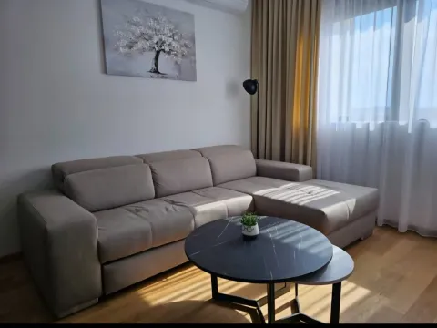 Prodaja, jednosoban stan, 42m², Bečići, Budva - image 8