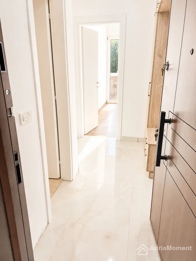 Prodaja, dvosoban stan, 63m², Mrčevac, Tivat