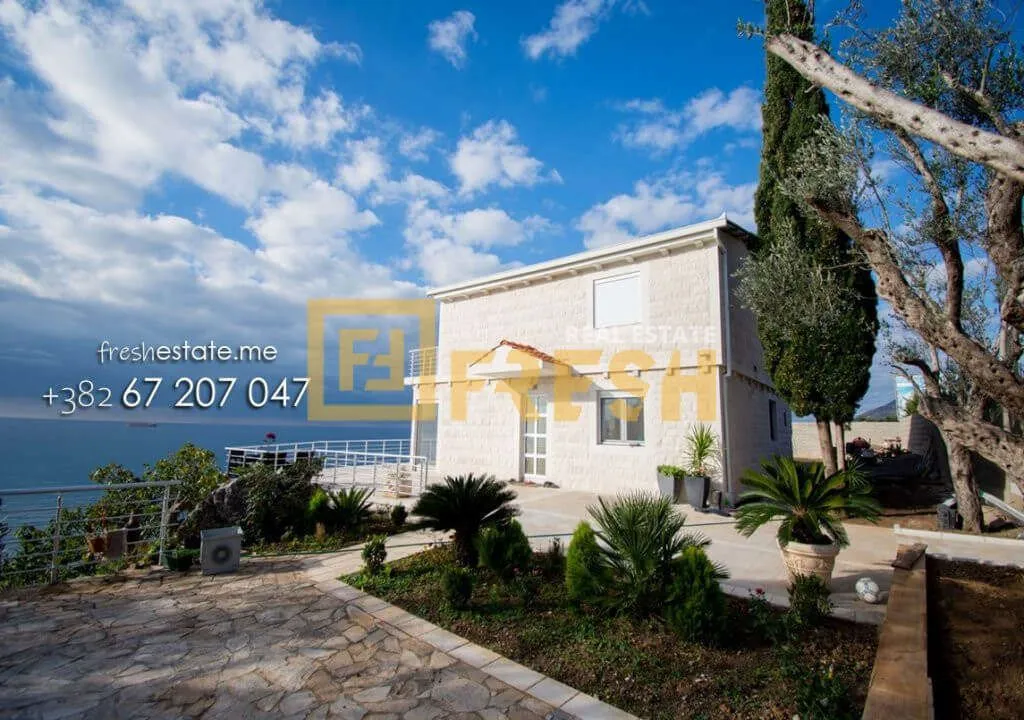 Sale, house, 200m², Bar, Crna Gora