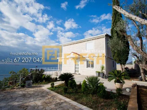 Prodaja, kuća, 200m², Bar, Crna Gora - image 4