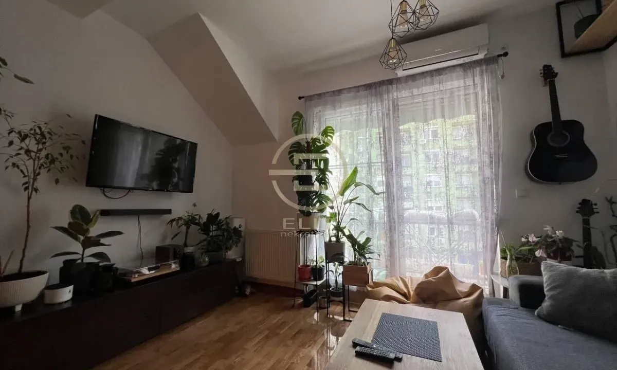 Prodaja, dvosoban stan, 50m², Grbavica, Novi Sad Sve Podlokacije