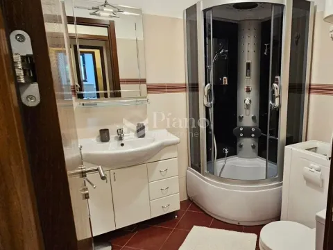 Rent, two bedroom apartment, 72m², Gorica C, Podgorica - image 3