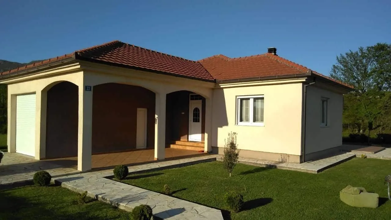 Prodaja, kuća, 150m², Pričelje, Podgorica