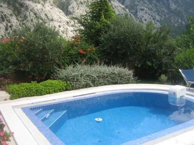 Sale, house, 300m², Orahovac, Kotor