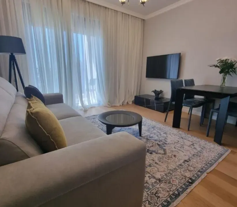 Prodaja, jednosoban stan, 46m², Centar, Budva