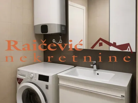 Sale, three bedroom apartment, 82m², Vračar Sve Podlokacije, Beograd - image 6