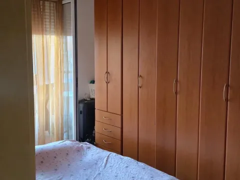 Izdavanje, jednosoban stan, 40m², Stari Aerodrom, Podgorica - image 3