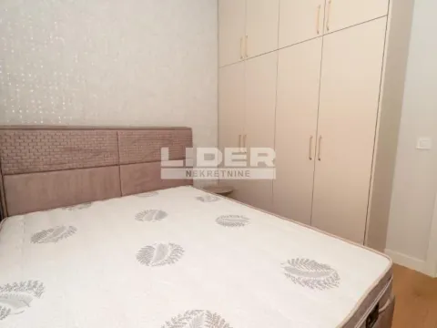 Rent, three bedroom apartment, 76m², Savski Venac, Beograd - image 11