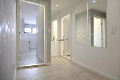 Prodaja, stan, 118m², Đeram Pijaca, Beograd - image 11
