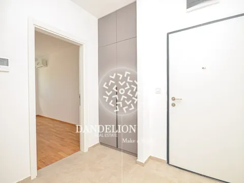 Izdavanje, dvosoban stan, 65m², Stari Aerodrom, Podgorica - image 5