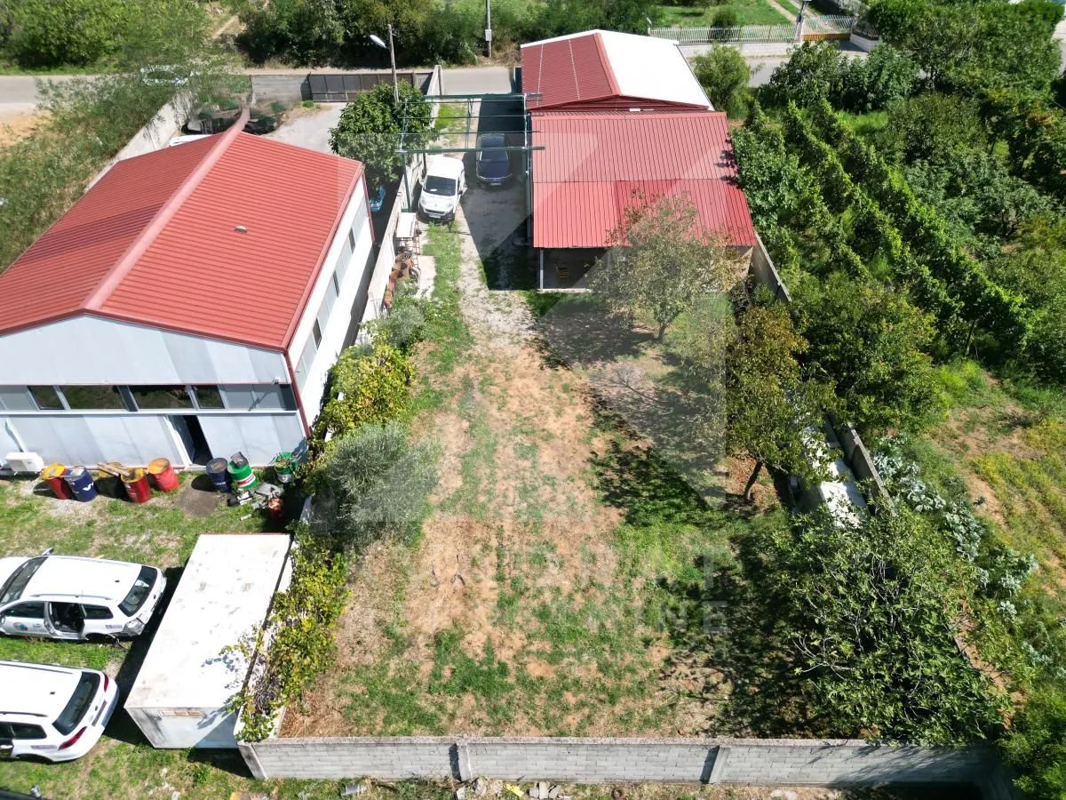 Izdavanje, poslovni prostor, 164m², Dahna, Podgorica
