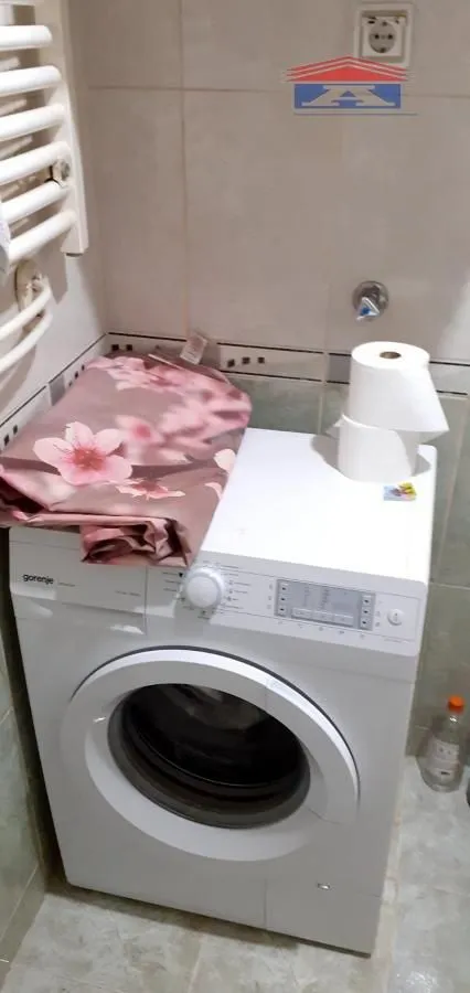 Izdavanje, jednosoban stan, 41m², Detelinara, Novi Sad Sve Podlokacije
