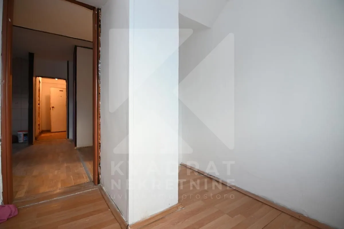 Prodaja, trosoban stan, 74m², Centar, Podgorica