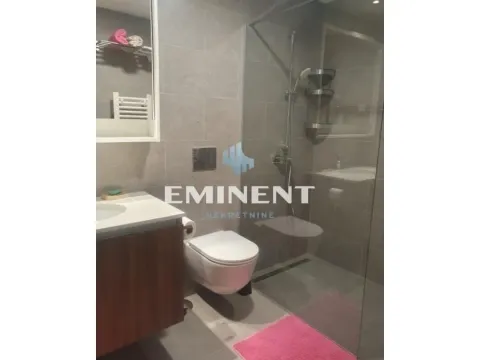 Rent, three bedroom apartment, 72m², Savski Venac, Beograd - image 12