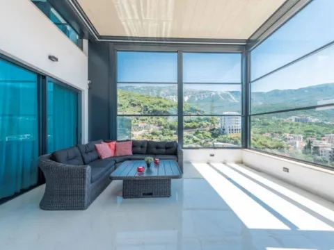 Prodaja, petosoban stan, 300m2, Bečići, Budva Prodaja, petosoban stan, 300m2, Bečići, Budva