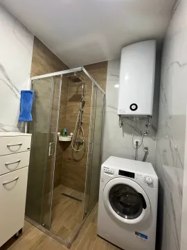 Prodaja, jednosoban stan, 46m², Centar, Bar - image 5