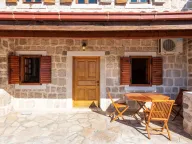 Sale, two bedroom apartment, 87m², Perast, Kotor - image 5