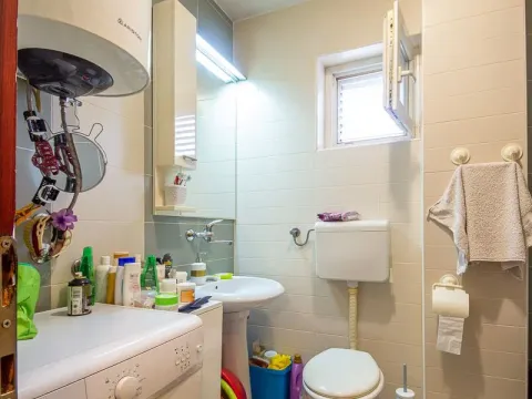 Sale, two bedroom apartment, 75m², Budva, Crna Gora - image 9