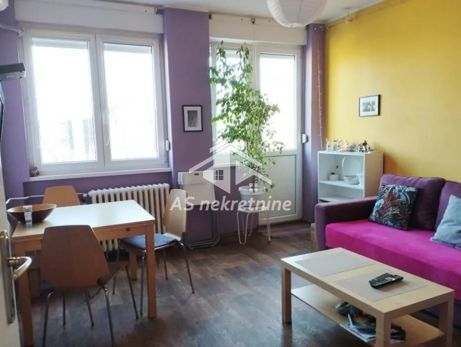 Rent, two bedroom apartment, 45m², Stari Grad, Beograd
