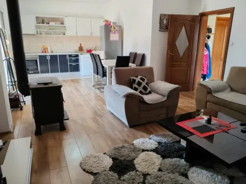 Sale, house, 150m², Zeta, Podgorica - image 9