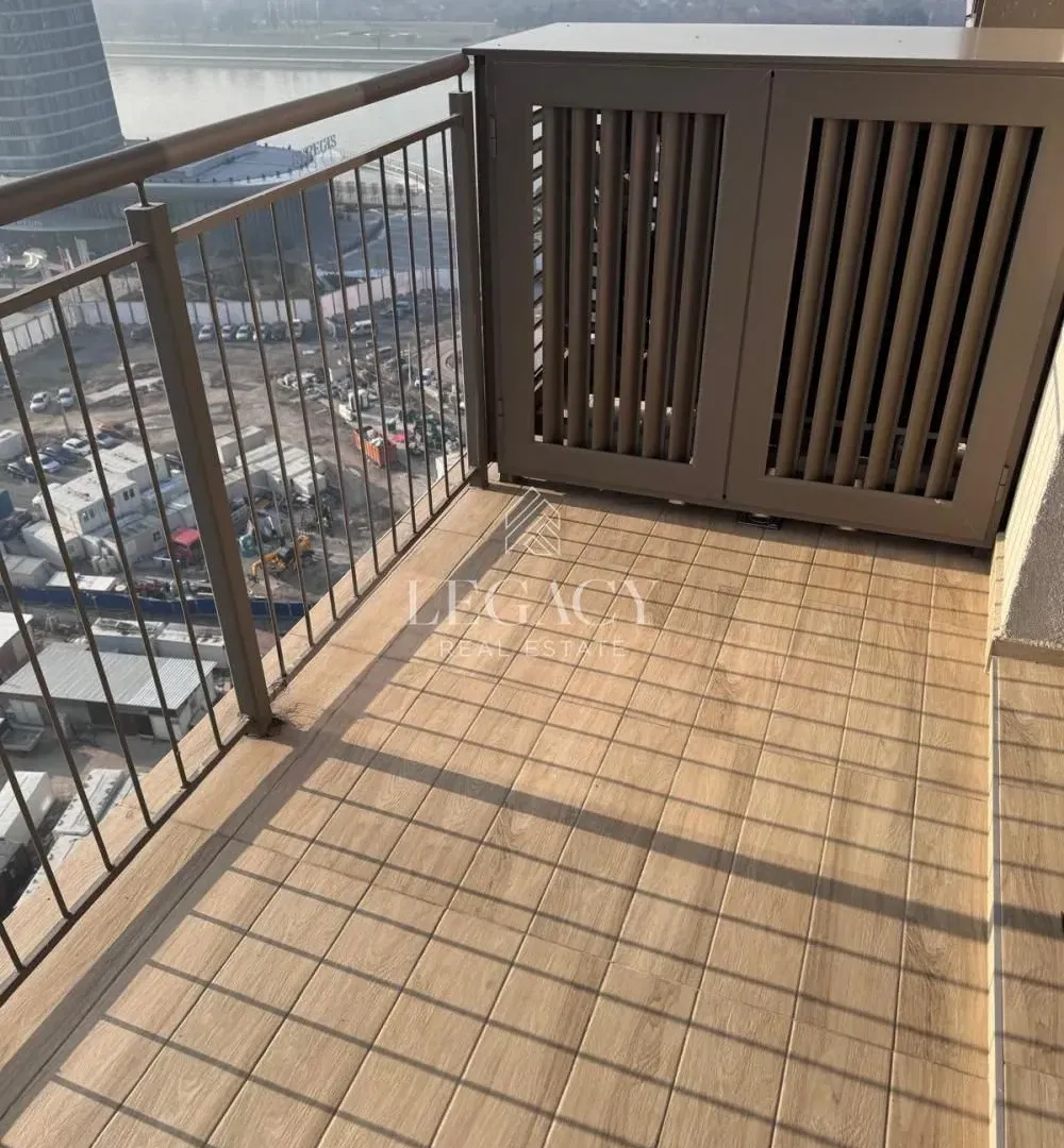 Sale, four bedroom apartment, 118m², Savski Venac, Beograd